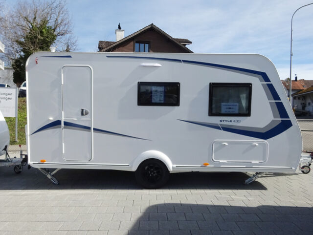 Meilleure offre du Marché du caravaning: Caravelair Alba 430, caravane de voyage, CHF 21'390.–, véhicules neuf
